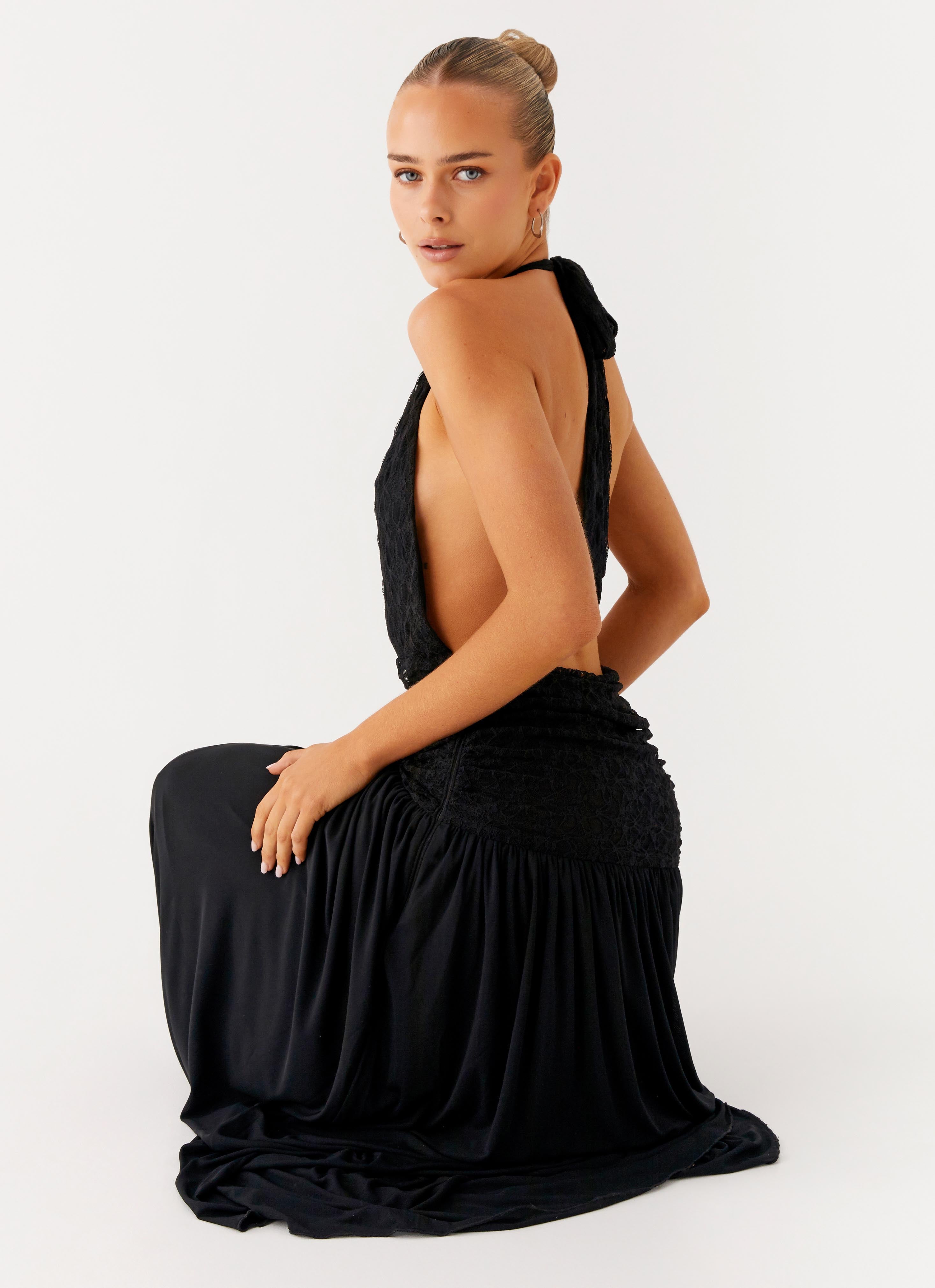 Full Attention Maxi Dress - Black